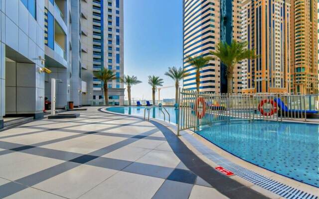 HiGuests - The Marina Torch