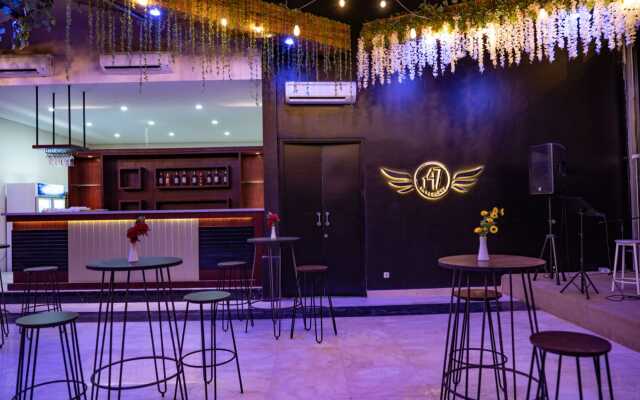 GoldVitel Hotel Surabaya