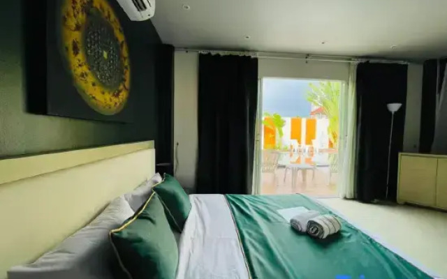 The Ace 6 Bedrooms 6 Bathrooms Villa With Free Bills