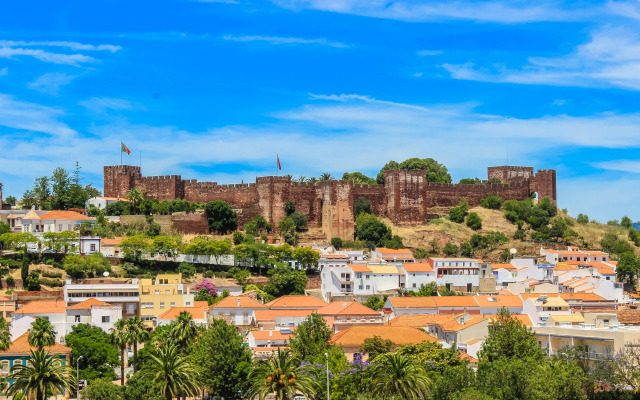 Hotel Colina Dos Mouros