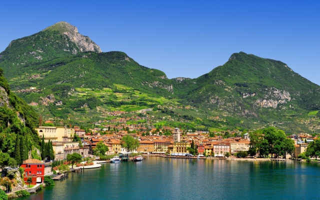 Riva Dante Apartment