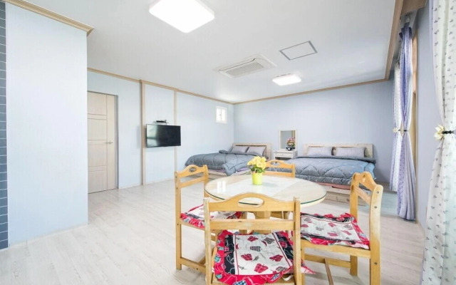 Persimmon Tree Pension