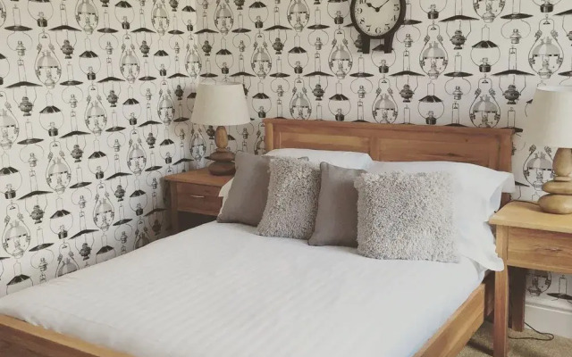 Golden Fleece Inn Tremadog