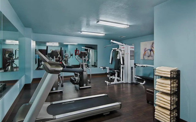 Oxford Suites Downtown Spokane