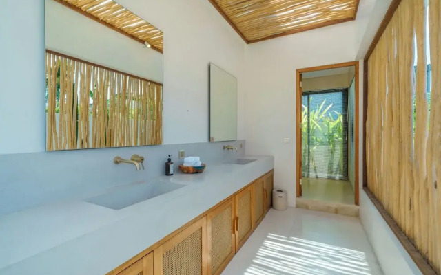 Villa Air - 2BR Villa in Pererenan