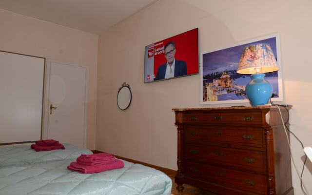 Emilio's Home Entire Apartament up to 7