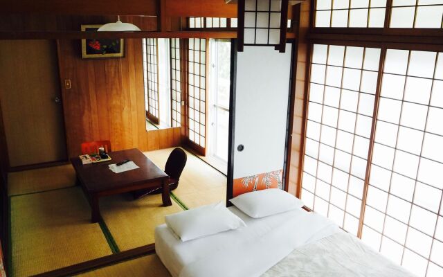 Shirahama Hotel