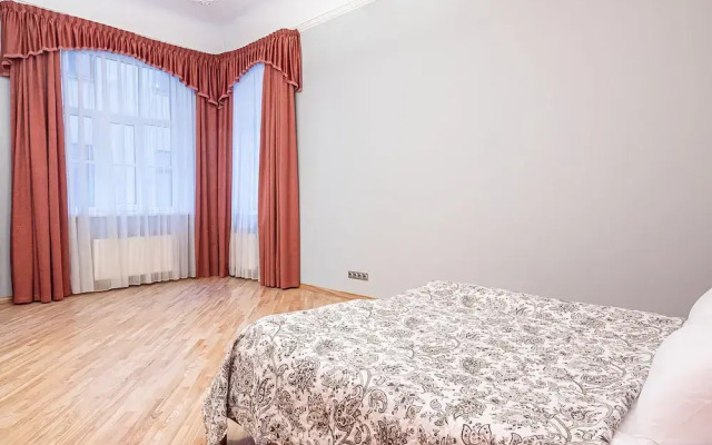 WINWINSTAY Art Nouveau Apartment