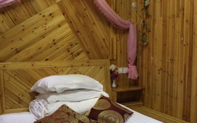 Small Bridge of Household