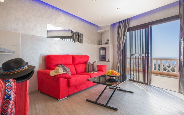 109. Romantic Apartment with Heated Pool