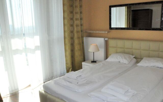 PCD Aparthotel Wola
