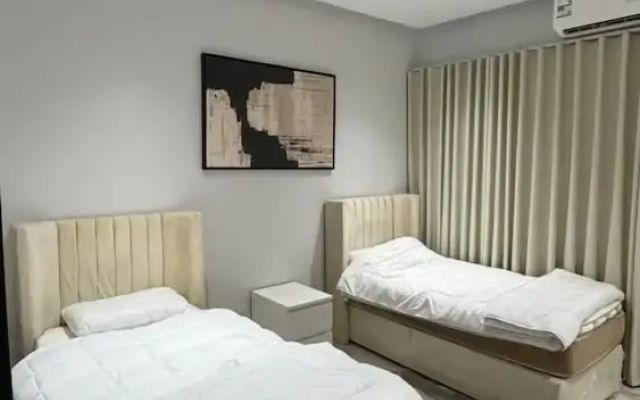 OrbitNet Suites Al Ulaya