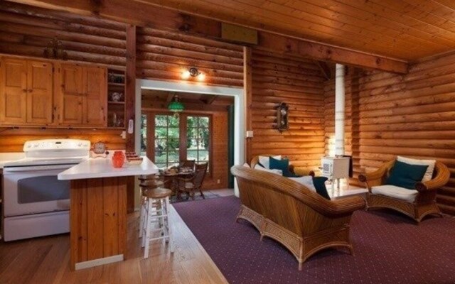 The Panda House 3 Bedroom Cabin