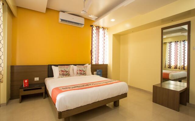 OYO 10679 Hotel Nanashree Executive