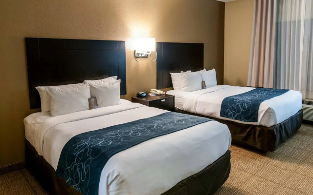 Spark by Hilton Houston Hobby Airport