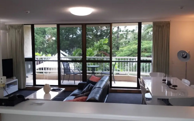 Kirribilli Riverfront Apartments