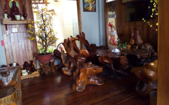 Lien Tho Guest House