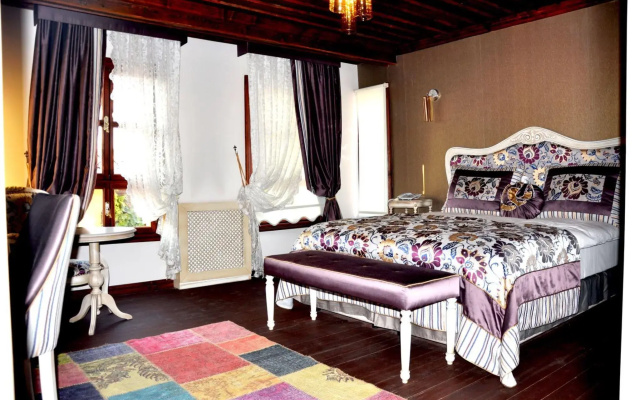 Arasta Konak Otel