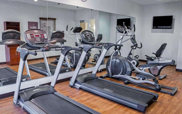 Comfort Suites Southport