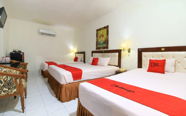 RedDoorz near Klaten Train Station
