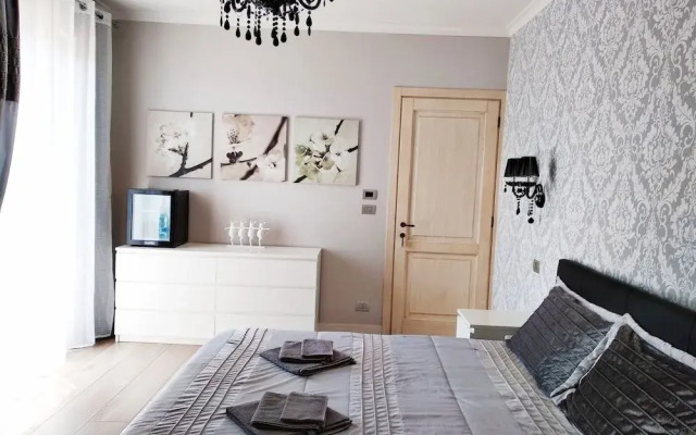 B&B Elena