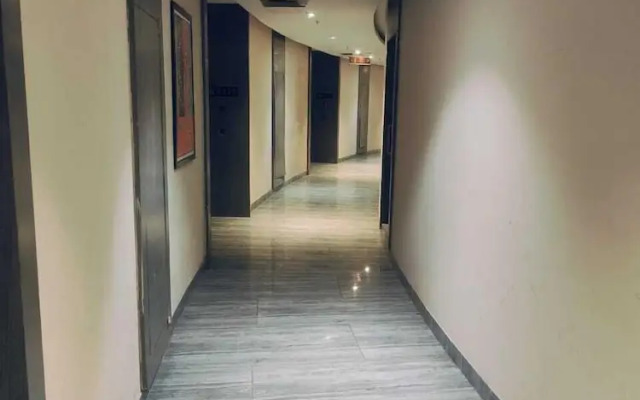 Supernova Heights Studio