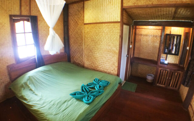 Pai Country Hut