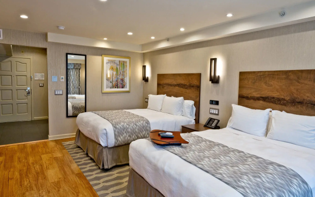 Hotel Strata