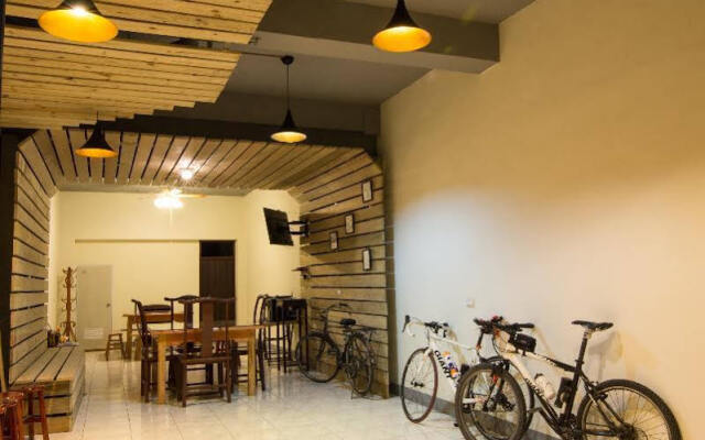 168 Hostel Puli
