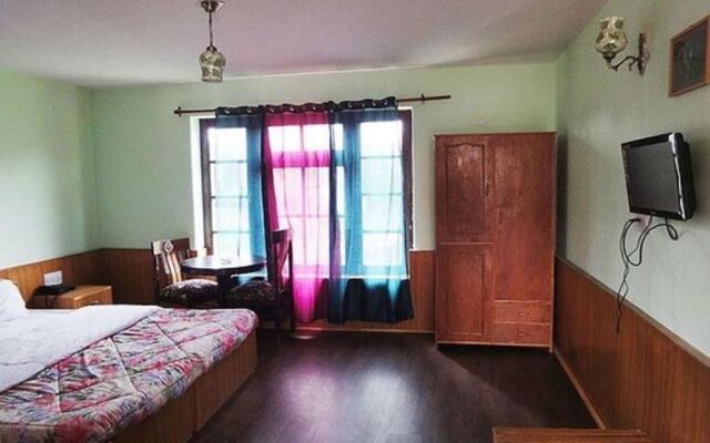 Hotel Kanika Himalayan View