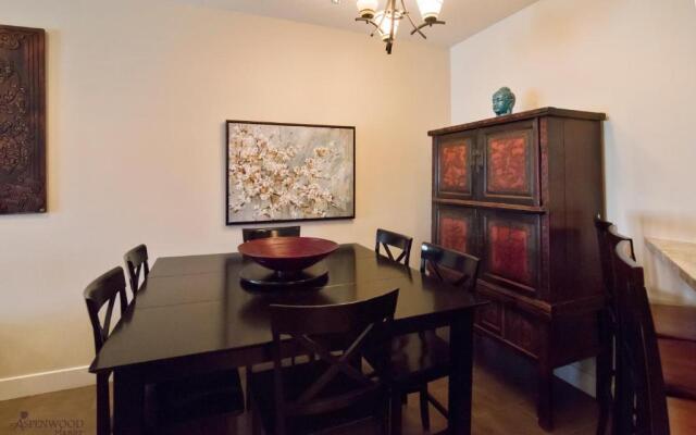 Aspenwood Manor South