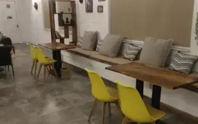 Oasis Boutique Hotel