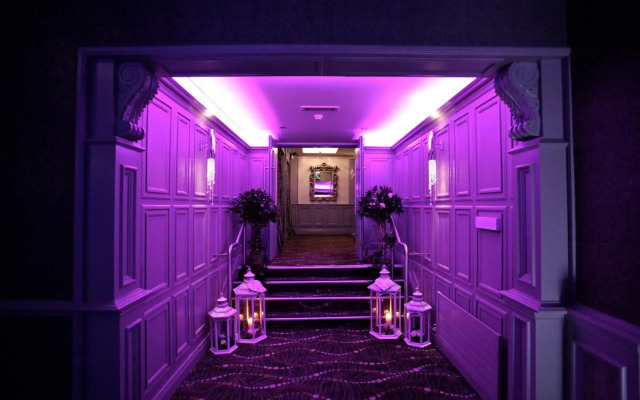 Greenvale Hotel