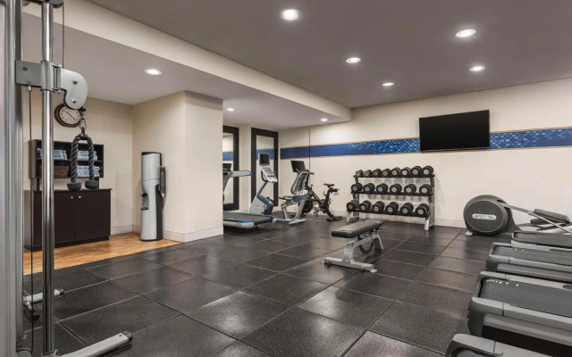 Hampton Inn Tropicana