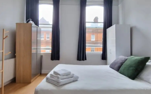 Charming City Studio Room in Near Central London