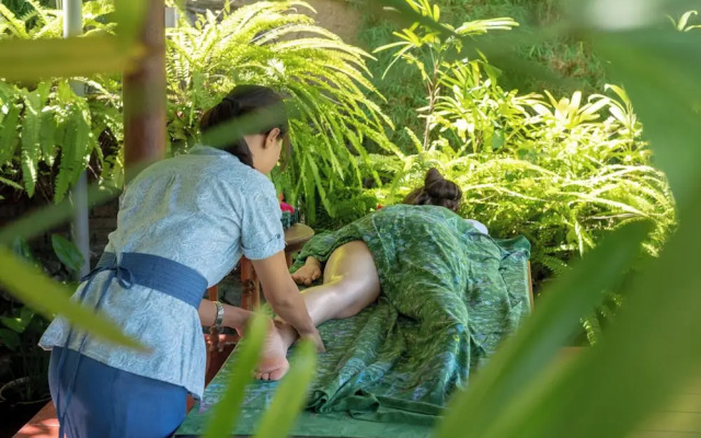 Alamanda Lovina Resort