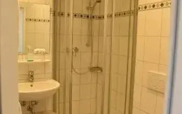 Hotel Garni Goldener Hirsch