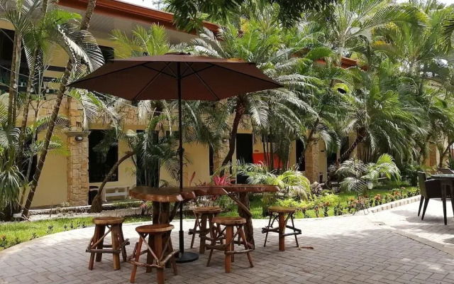 La Sirena Playa Jaco Hotel