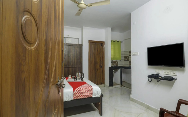 Super OYO 91856 Broholic Hotels