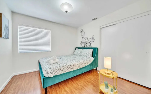 @marbella Lane - 4BR Lavish Castle Retreat