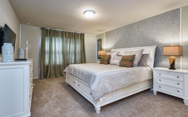 Solterra - 5 Bedrooms Townhome w/Spashpool-7041SR
