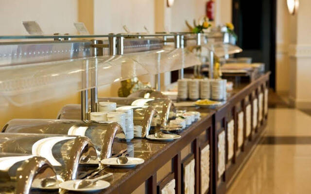 Aida Beach Resort Serviced Apartments