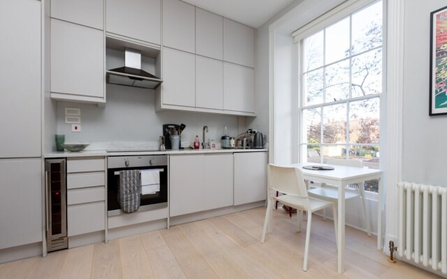 Beautiful and Light 1 Bedroom Flat Near Hackney Central