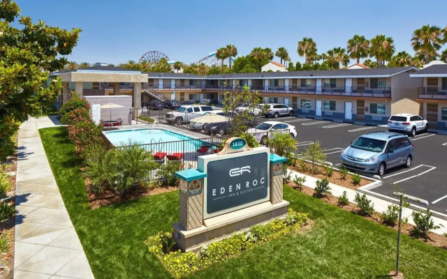 Eden Roc Inn & Suites