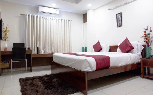 SKYLA Service Apartment Road No.10