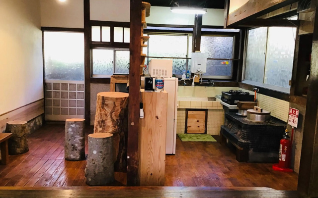 古民家宿　寝つきいいキツネ – Guest Rooms – Shimanto