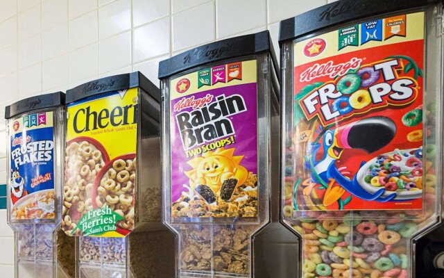 Econo Lodge Inn & Suites Fulton - Rockport