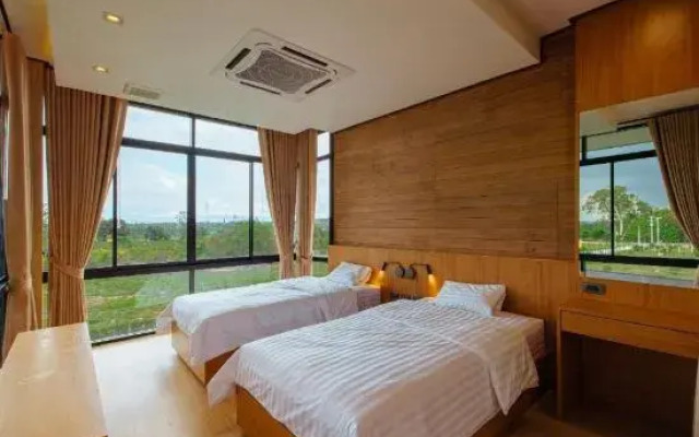Krajokkaew Mouthten Khao Yai