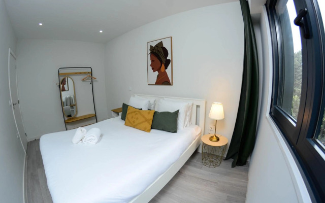 Travel and Live Apartments