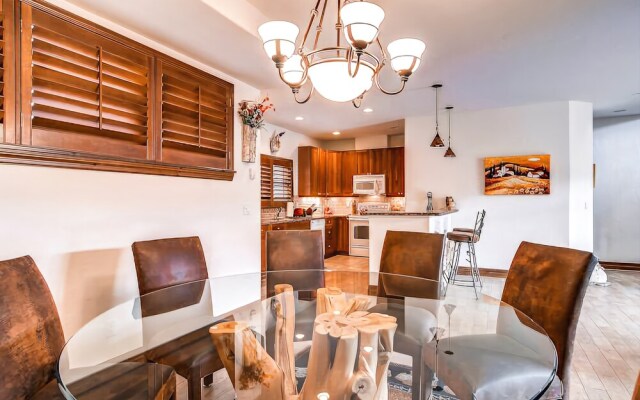 North Breckenridge - Golf Course by CRMR